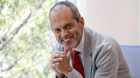 Henoc de Santiago señaló que es importante que el público del norte de la República Mexicana conozca la importancia de El Colegio Nacional, invitado de honor de la FIL Monterrey 2026.