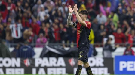 Kevin Zenón marcó su primer gol con Atlas.