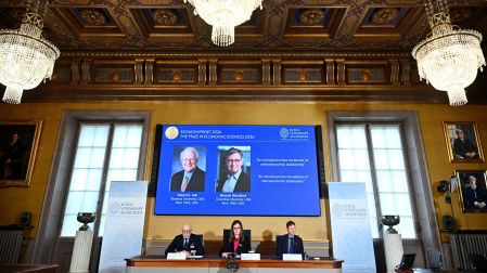 Nobel de Economía 2026: ¿Por qué ganaron Robert Hall y Michael Woodford este galardón?