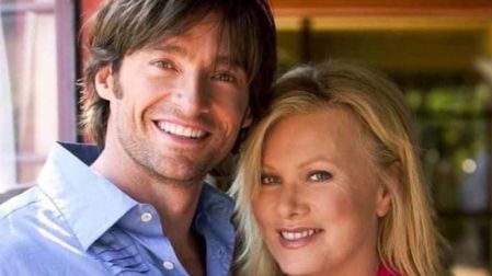 La historia de amor de Hugh Jackman y Deborra-Lee comenzó en 1995, cuando ambos coincidieron durante las grabaciones de la serie australiana Correlli.