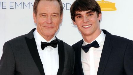 Bryan Cranston despidió a RJ Mitte, su hijo en la serie de televisión, Breaking Bad