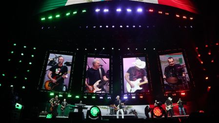 Concierto Hombres G, en el Estadio GNP con su espectáculo “Gracias, México Tour”.
