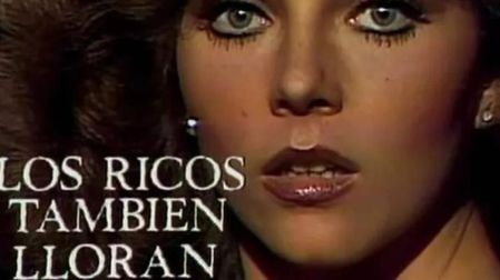 Primer plano de Verónica Castro con cabello castaño y ojos claros en la portada de Los ricos también lloran.