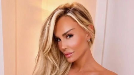 Ninel Conde presume nuevo bronceado.