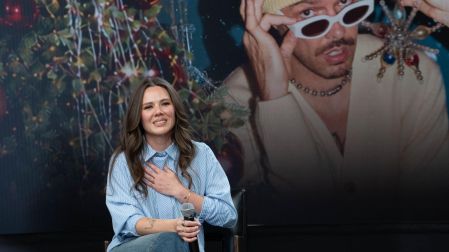 Joy Huerta de Jesse & Joy, durante la conferencia de prensa de la gira “¿Con quién se queda el reno?” (2026).
