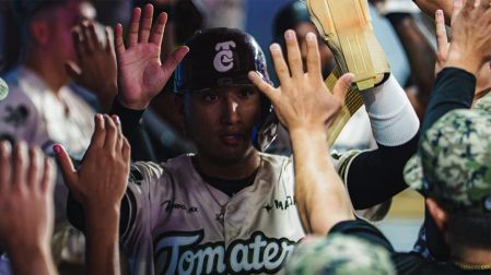Los Tomateros derrotaron a los Algodoneros para ponerse al frente de la serie