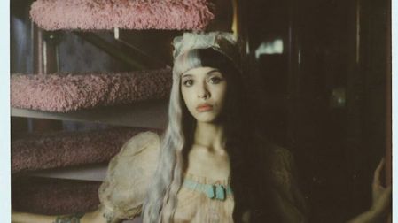Melanie Martínez, exconcursante de The Voice, fue acusada de violación. (Foto: Twitter @MelanieLBBH)