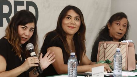 Natalia Lane en conferencia con Copred.