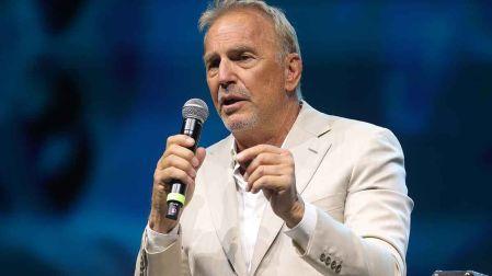 Actor Kevin Costner