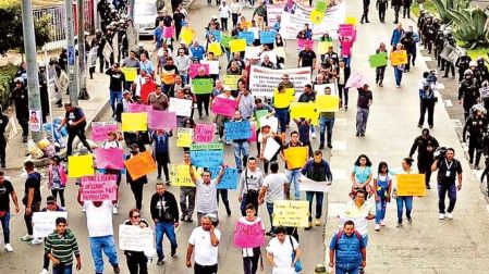 Protesta de microbuseros colapsó la CDMX.