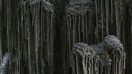 Cae nieve negra y tóxica en Rusia 