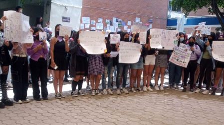 Preparatoria Oficial de León