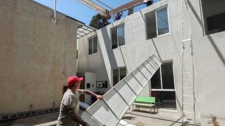 Demolición de construcción ilegal en Coyoacán.