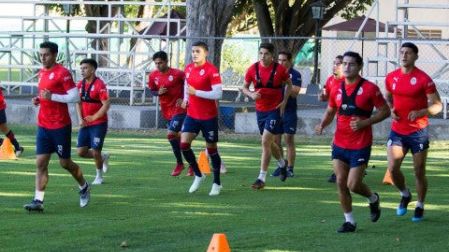 Coyote toma las riendas de las Chivas