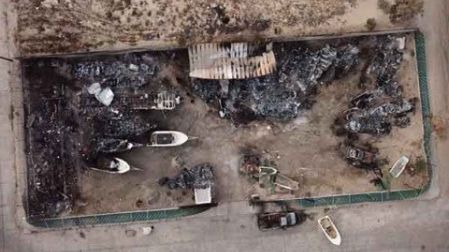Las lesiones a 'El Kiki' provocaron disturbios en el Sector Naval de San Felipe, que fue atacado con piedras y proyectiles por pescadores ilegales, quienes también prendieron fuego a camionetas, vehículos particulares y el predio donde la Profepa resguardaba embarcaciones (Fotos: Cuartoscuro / Especial)