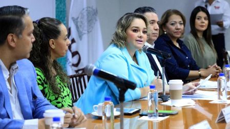 Personal del Gobierno del Estado y DIF Sinaloa