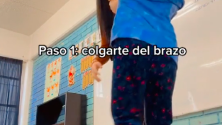 maestra enseña alumnos evitar secuestro