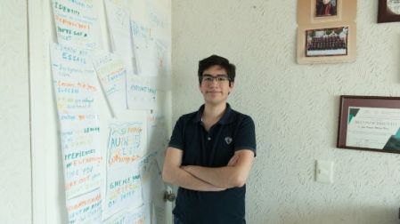 José Octavio actualmente estudia la universidad en China