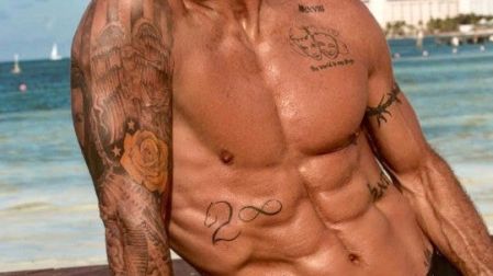 Onlyfans: Va con todo Fernando Carrillo; o mejor dicho: ¡va sin nada!