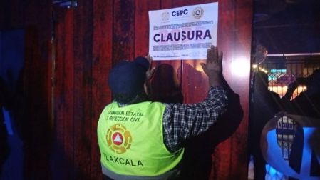 Clausuraron el antro Monique tras golpiza de cadeneros a joven. (Miriam Bueno)