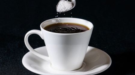 Taza de café con sal