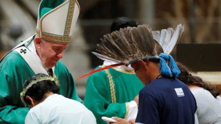 El Papa abre sínodo sobre la Amazonia; condena destrucción
