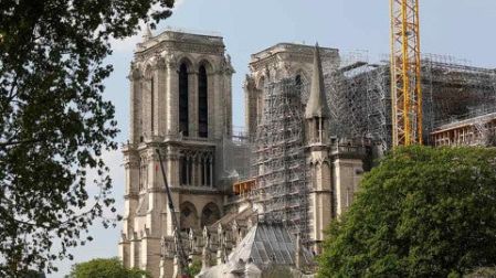Reconstruiremos Notre Dame en 5 años, refrenda Macron a un año del incendio