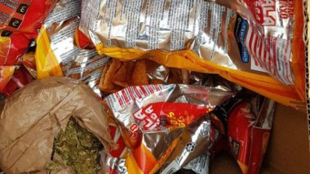 La mariguana venía dentro de los paquetes de frituras 