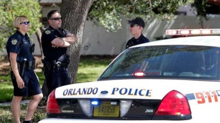 Hombre mata a 4 niños y luego se suicida en Orlando, EU