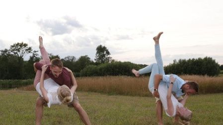 Parejas de gemelos idénticos se casarán y vivirán juntos (Foto: AP)