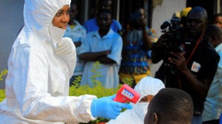 Envían tres mil dosis de vacunas contra el ébola en Congo (Foto: Reuters)