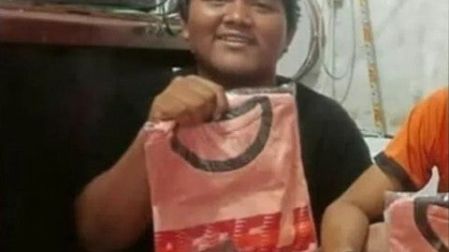 Un grupo de forofos del Persib mataron a golpes, algunos portando objetos contundentes, a Haringga Sirila, hincha del Persija de Yakarta