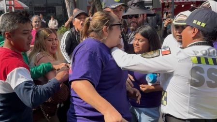 Marcha colectivo feminista “Las Tonantzin”.