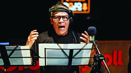 CUUDAD DE M…XICO, 20 DE DICIEMBRE DE 2025. Entrevista con Pepe ToÒo MacÌas, reconocido actor y director de doblaje durante el Crunchyroll - Dojo de Doblaje.FOTO DANIEL BETANZOS