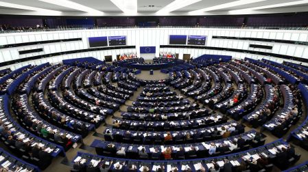 Vista general de una sala plenaria del Parlamento Europeo antes del discurso de la Alta Representante de la Unión Europea para Asuntos Exteriores y Política de Seguridad y Vicepresidenta de la Comisión Europea, Kaja Kallas, sobre la integridad territorial y la soberanía de Groenlandia y el Reino de Dinamarca, en Estrasburgo, Francia, el 20 de enero de 2026.