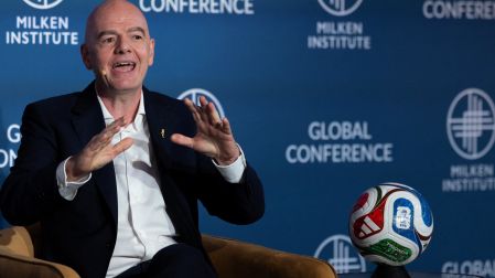 Gianni Infantino, durante su presentación en el Milken Institute.