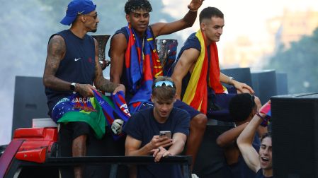 Lamin Yamal ha sido criticado por su actitud en el desfile del campeonato.