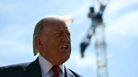 Donald Trump en la Casa Blanca al referirse a un posible acuerdo con Cuba.