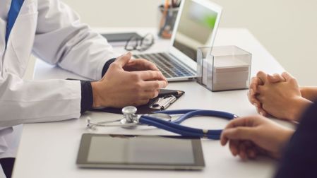 Algunos genes podrían aumentar el riesgo de desarrollar la enfermedad de Behçet.