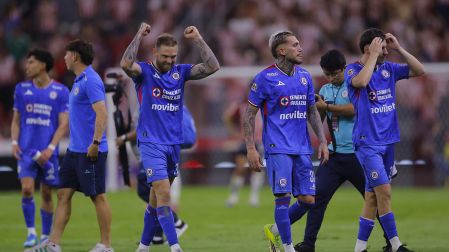 Cruz Azul pidió cambio de árbitro y originó la polémica