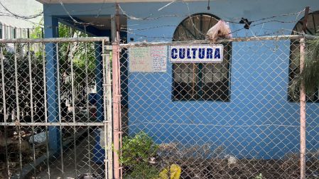 La ludoteca de José Antonio Alzate, en Santa María la Ribera, permanece cerrada y con signos de abandono mientras la Alcaldía Cuauhtémoc define su nuevo uso.
