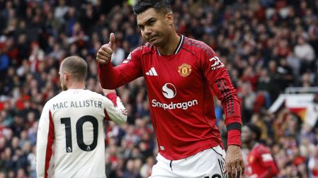 Casemiro celebrando la victoria del Manchester United