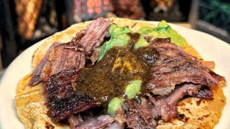 Taquería La Once Mil