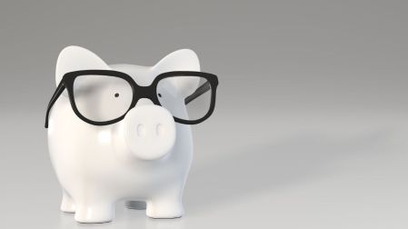 ¿Olvidaste tu meta de ahorrar? Así puedes rescatar tus finanzas a mitad de año.