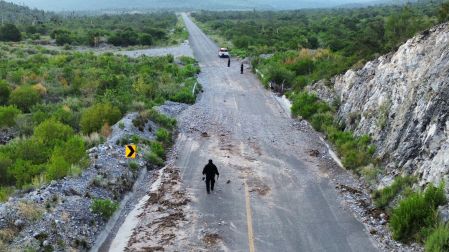 Deslave en una carretera de Tamaulipas provocado por las fuertes lluvias