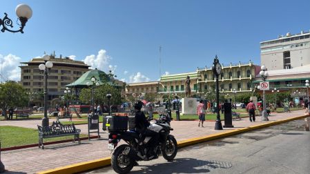 “La mayor mejora desde 2015 se registró en Tamaulipas, que logró una reducción de 43.2% en el impacto económico de la violencia. A pesar de haber sido históricamente un epicentro del crimen organizado y un punto de tránsito importante de drogas hacia Estados Unidos, la disminución en los niveles de delincuencia organizada en el estado impulsó su mejora en la paz general.