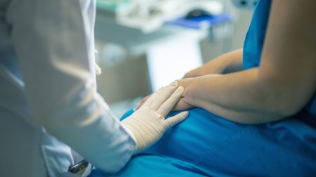 Según especialistas, la radioterapia guiada por superficie "permite realizar tratamientos cada vez más precisos y complejos con mayores garantías de seguridad".
