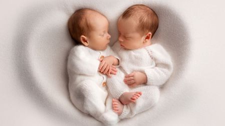 El embarazo múltiple puede derivar en un nacimiento prematuro.