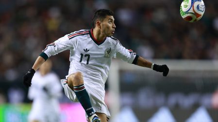 Orbelín Pineda viene con un registro de 4 goles y 1 asistencia con el AEK de Atenas