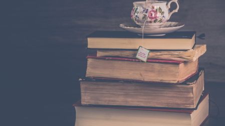 "La corresponsal": un libro que nos muestra la cara más frágil y dura de nosotros mismos